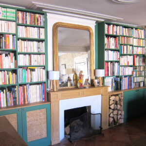 manteau cheminee chene massif bibliotheque